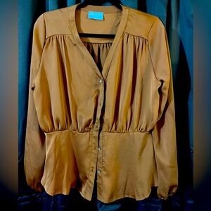 Ladies Allie Rose Blouse, Size Medium, Copper color, so soft and beautiful